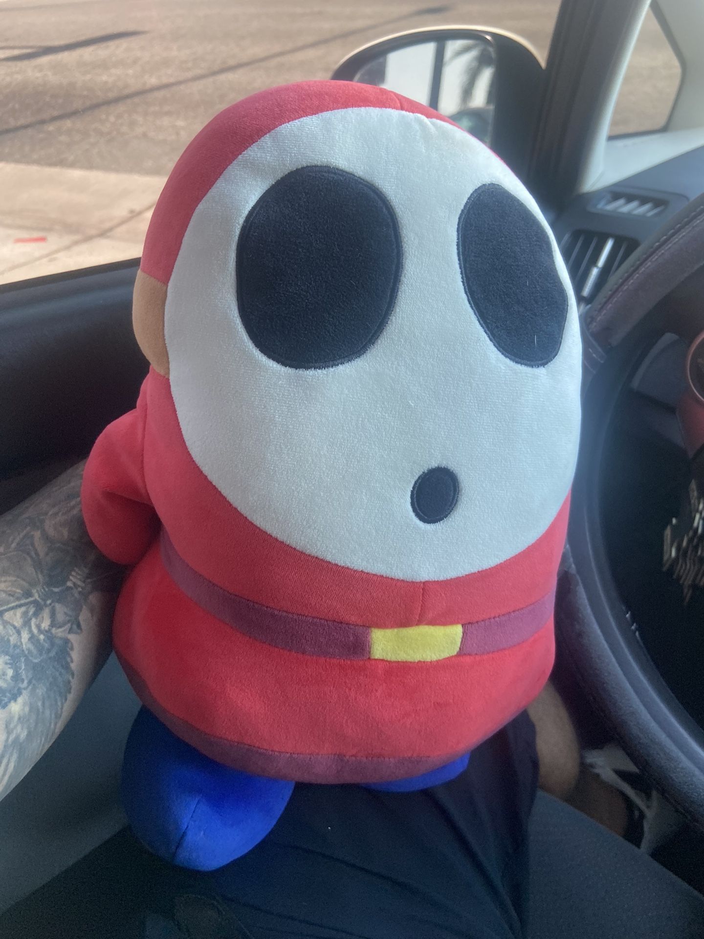 Tomy Club Mocchi Shy Guy Large Super Mario 18" Plush (No Tag)