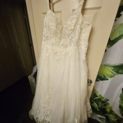 Wedding Dress Size 26