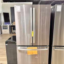 New GE 27.0 Cu. Ft. Fingerprint Resistant French-Door Refrigerator  Model #:GNE27JYMFS