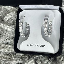 💎NEW-Stunning CZ Hoop Earrings