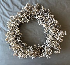 Crate & Barrel White Ilex Berry Wreath