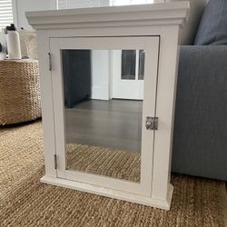 Pottery barn Medicine Cabinet