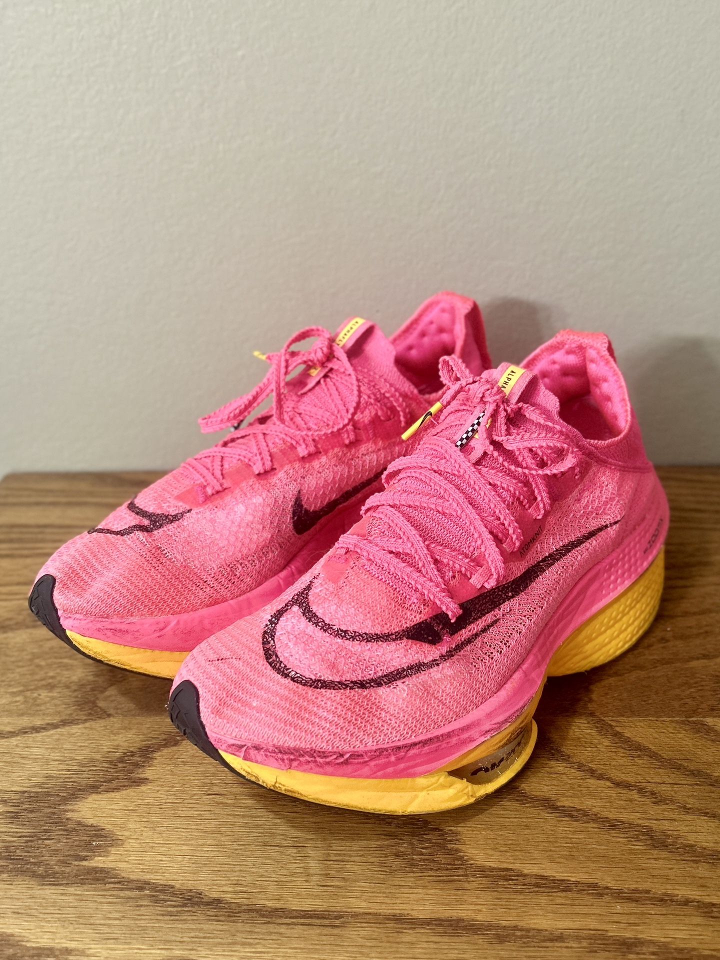 Nike Air Zoom Alphafly Next% 2 (Hyper Pink Laser Orange) - Size 7.5 Women's)