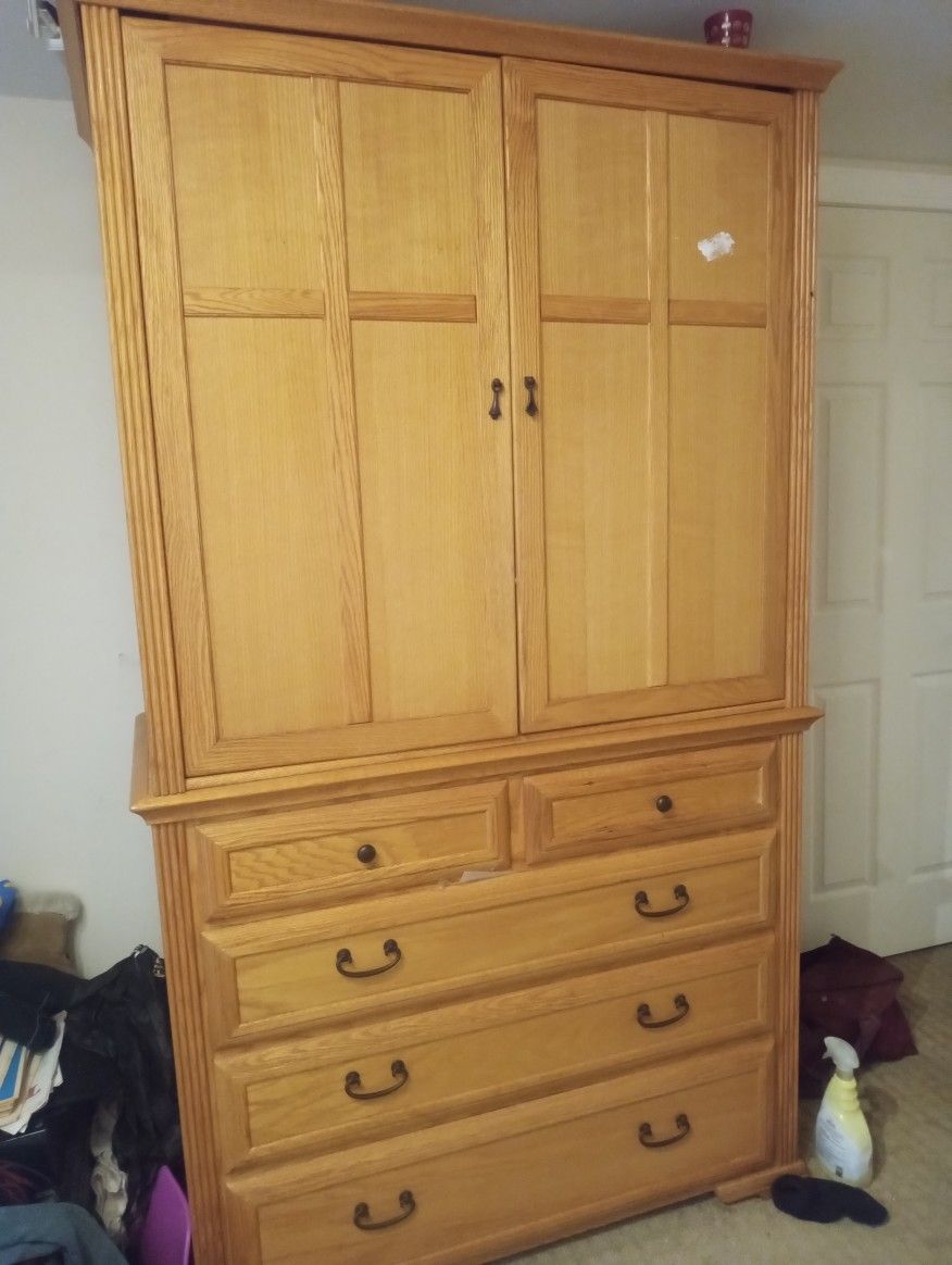 Wooden Hutch/ Entertainment Center