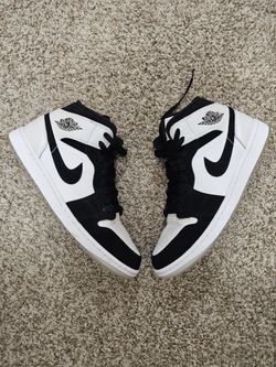 Jordan 1 Mid