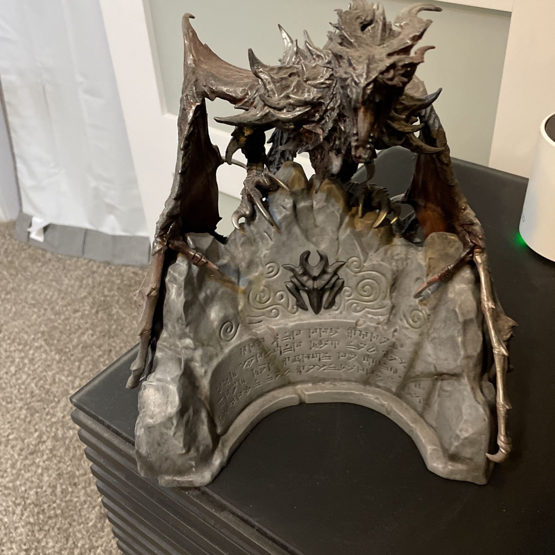 Skyrim Dragon Statue