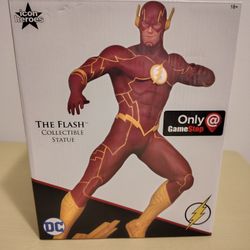 The Flash Collectable Statue 