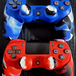 PS4 Controllers 