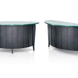 BAR & 3 Matching Metal Stools 