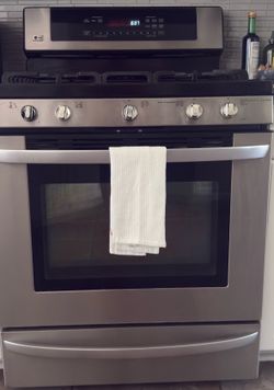 Great Price: LG 30 in. Gas Range with 5-Elements in Stainless Steel