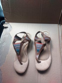 Dexflex Comfort Women's Sandals Shoes Size 8