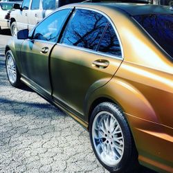 2010 Mercedes-Benz S-Class
