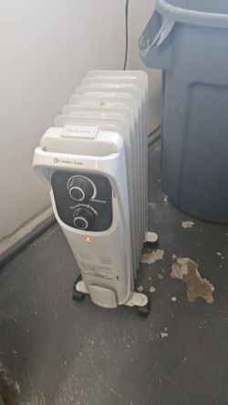 Comfort Zone portable oil-filled radiator heater.