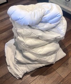 3 Full-size Mattress Pads