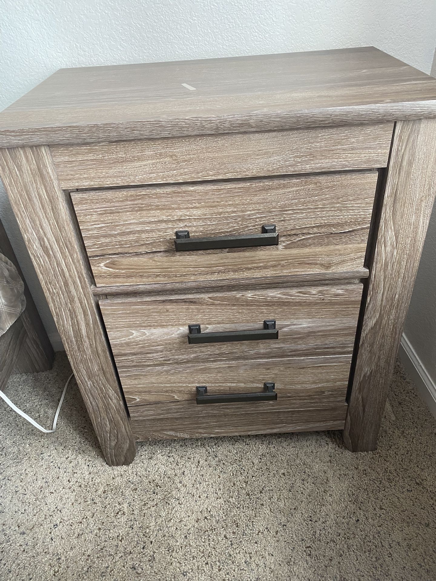 One Nightstand with 2 drawers