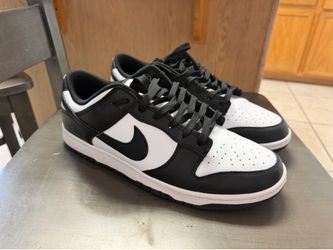 Nike Dunk Lows “Panda” Mens SIZE 12