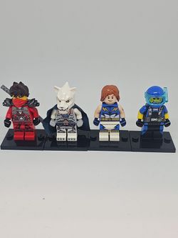 LEGO (contact info removed) 2015 Target Minifigure Gift Set is a Promotional Target set released in 2015