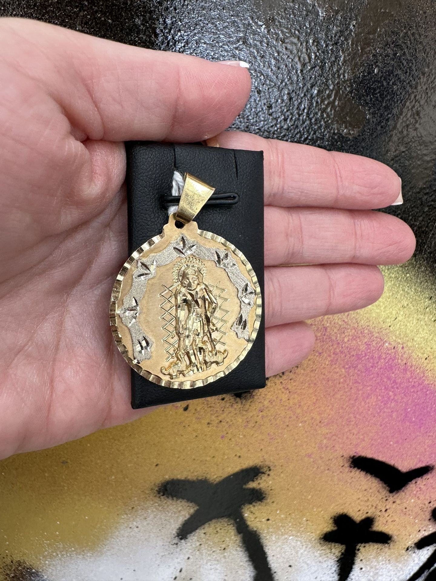 14k SAN LÁZARO CHARM