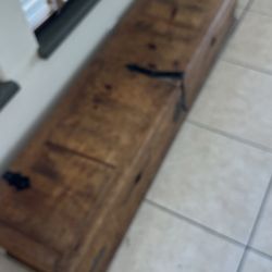 Gorgeous Wood chest