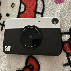 Kodak - Printomatic Instant Print Camera