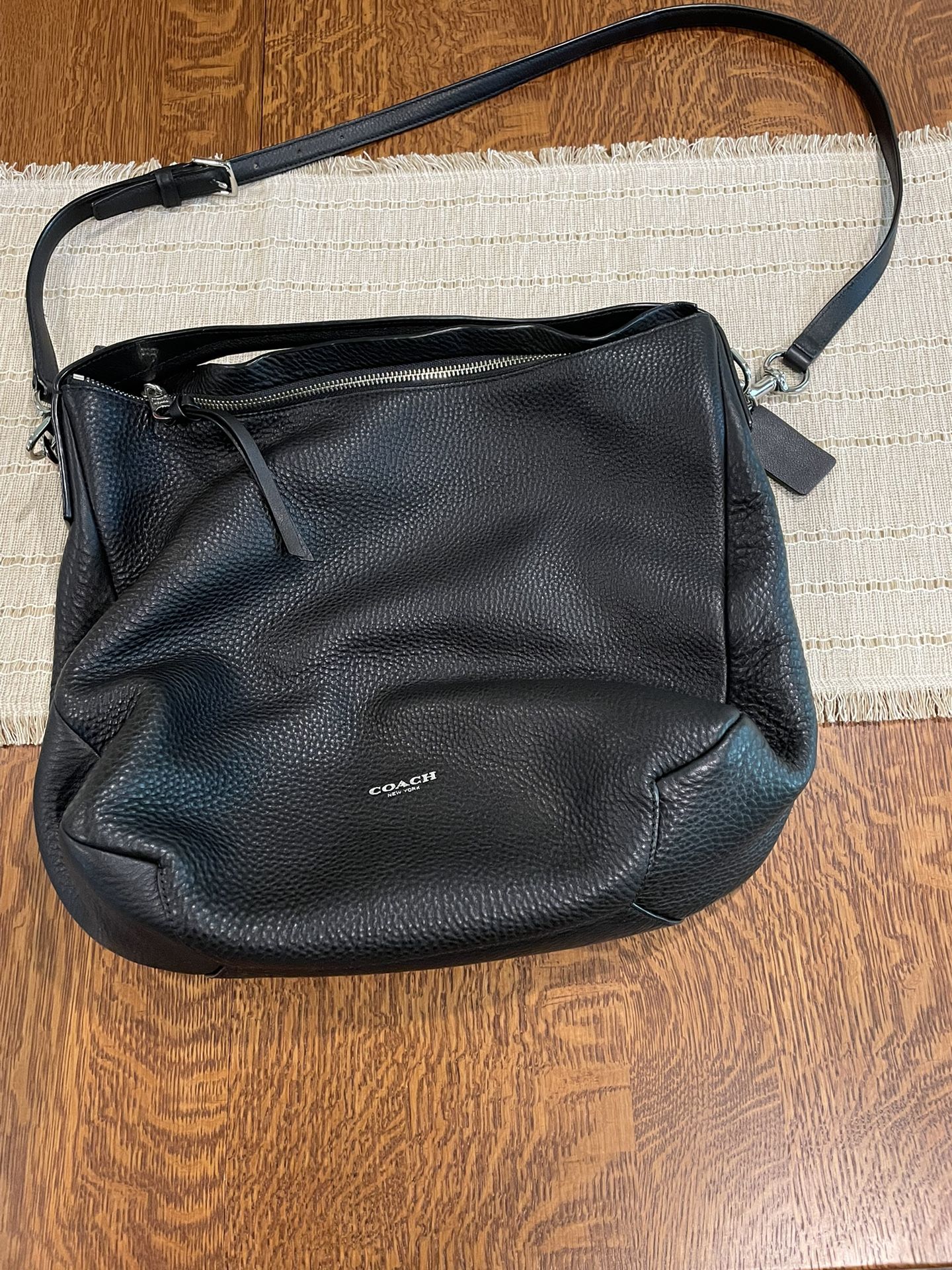 Coach Bleecker Sullivan Black Pebble Leather Hobo Crossbody Shoulder Bag 