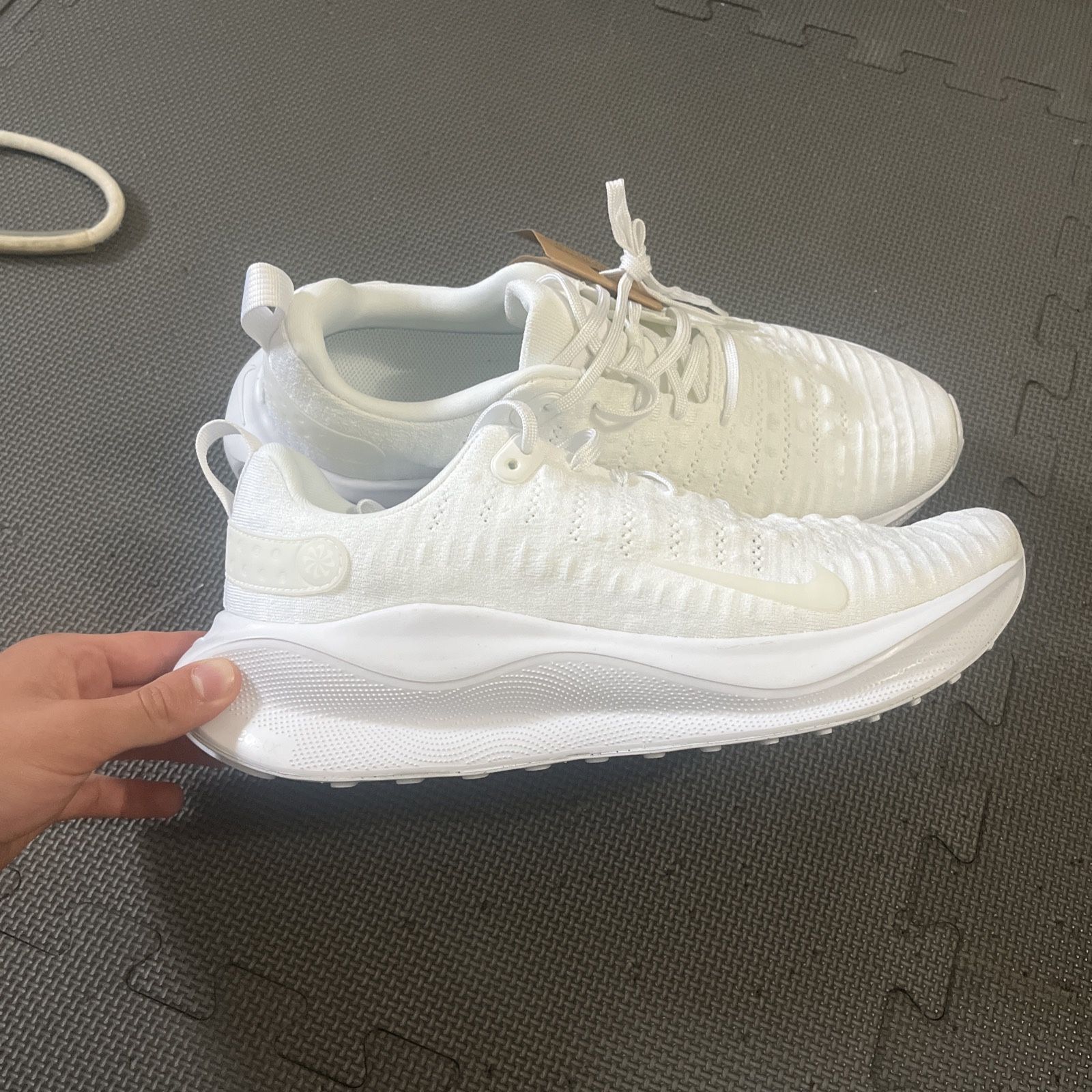 Nike Infinity Run 4 Men’s Size 10 Wide Triple White Brand New