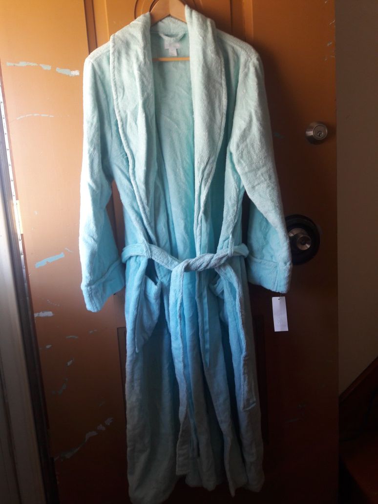 brand new robe