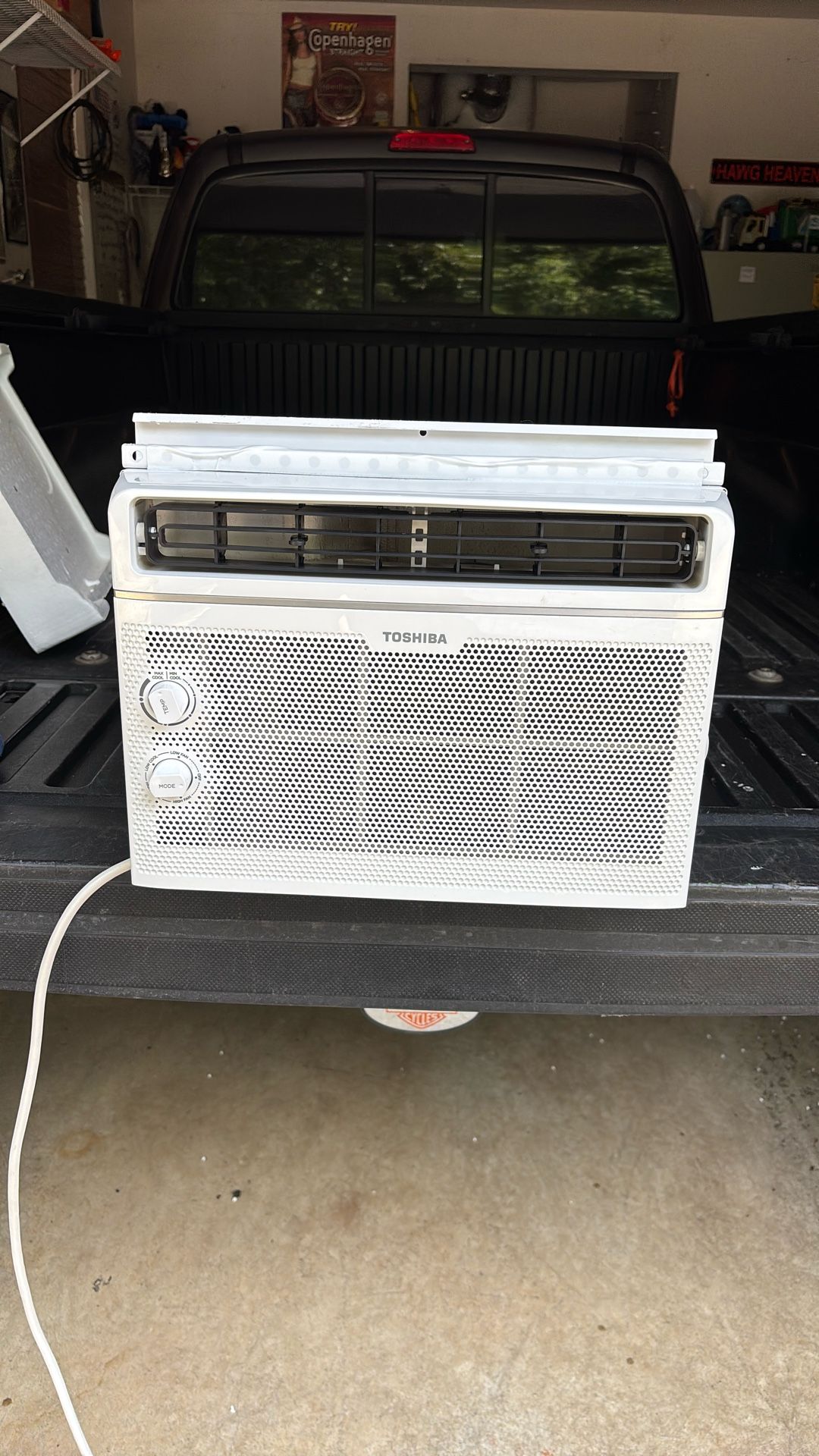 Small Air Conditioner