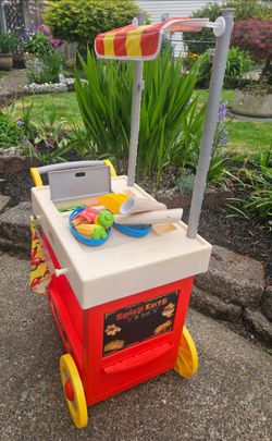 Little Tikes Ultimate Taco Cart