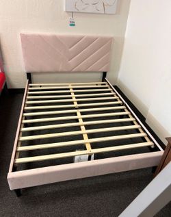 Brand New Queen Size Pink Platform Bed Frame (New In Box)