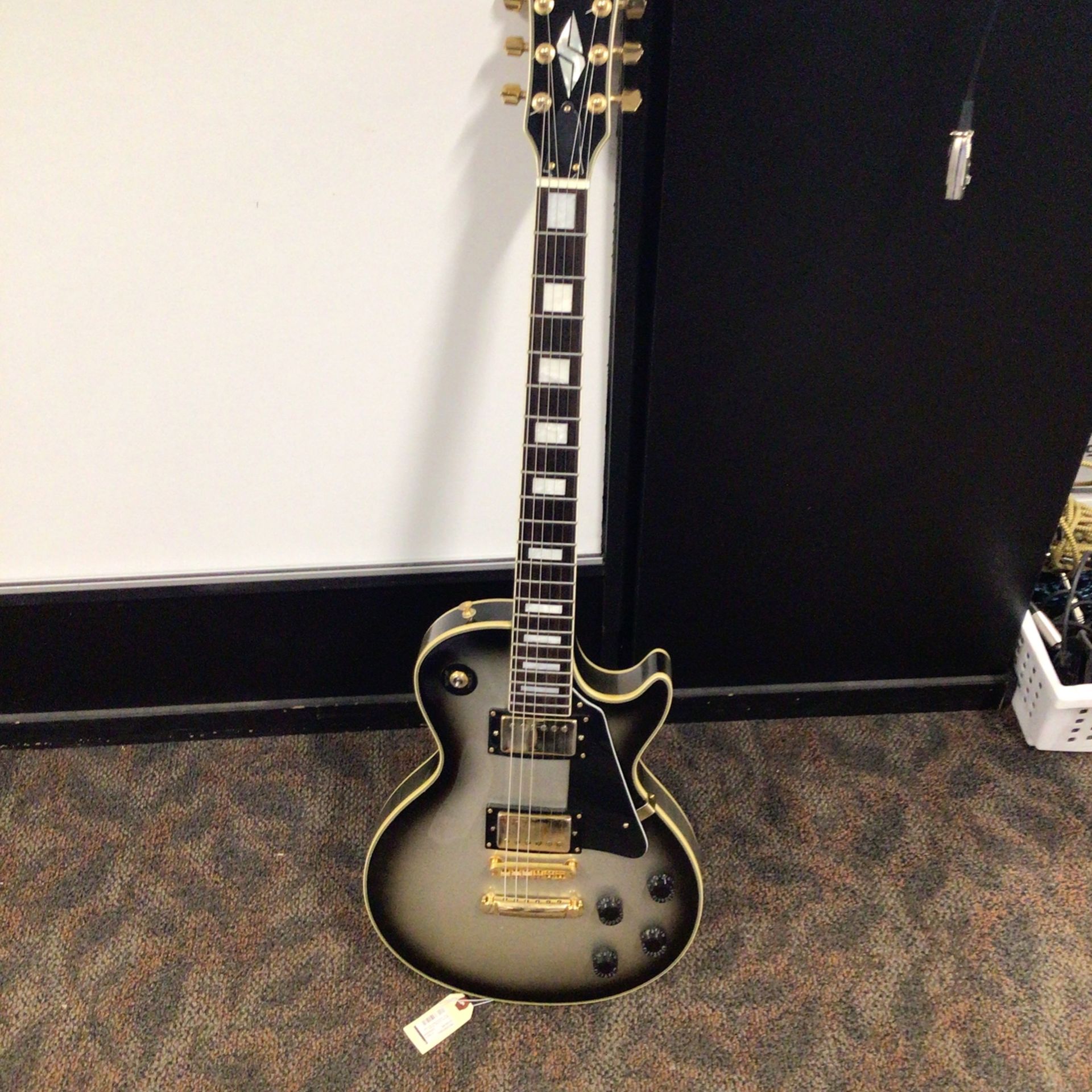 Electric Guitar
