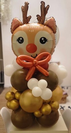Reindeer Balloon Decor 