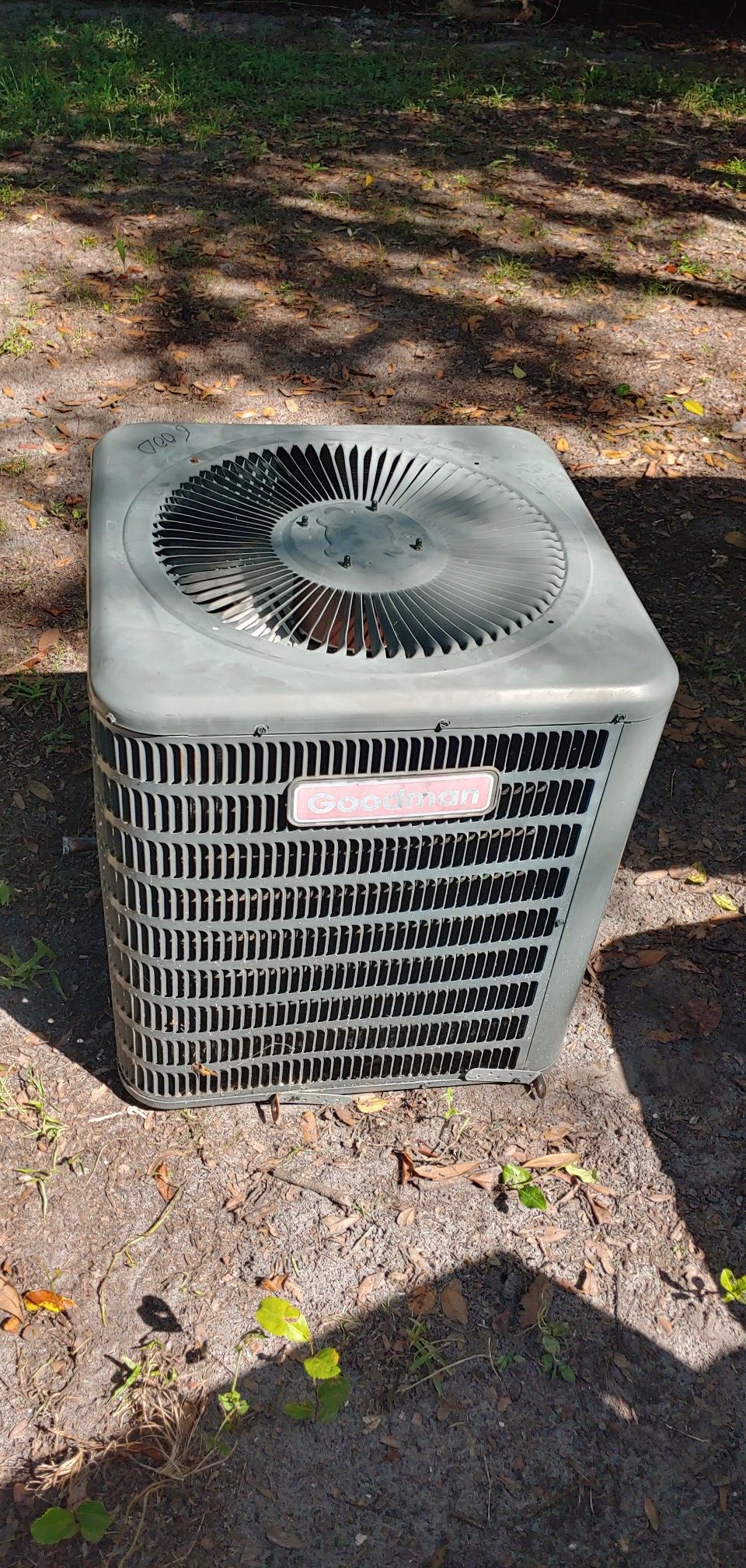 2.5 ton AC unit