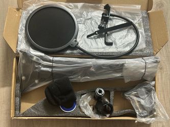 Microphone Boom Arm Kit with Pop Filter