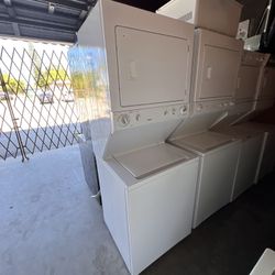 27” Wide Stacks Washer/dryer Used Great Conditions 