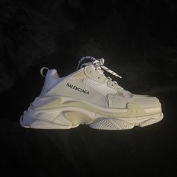Balenciaga Triple S