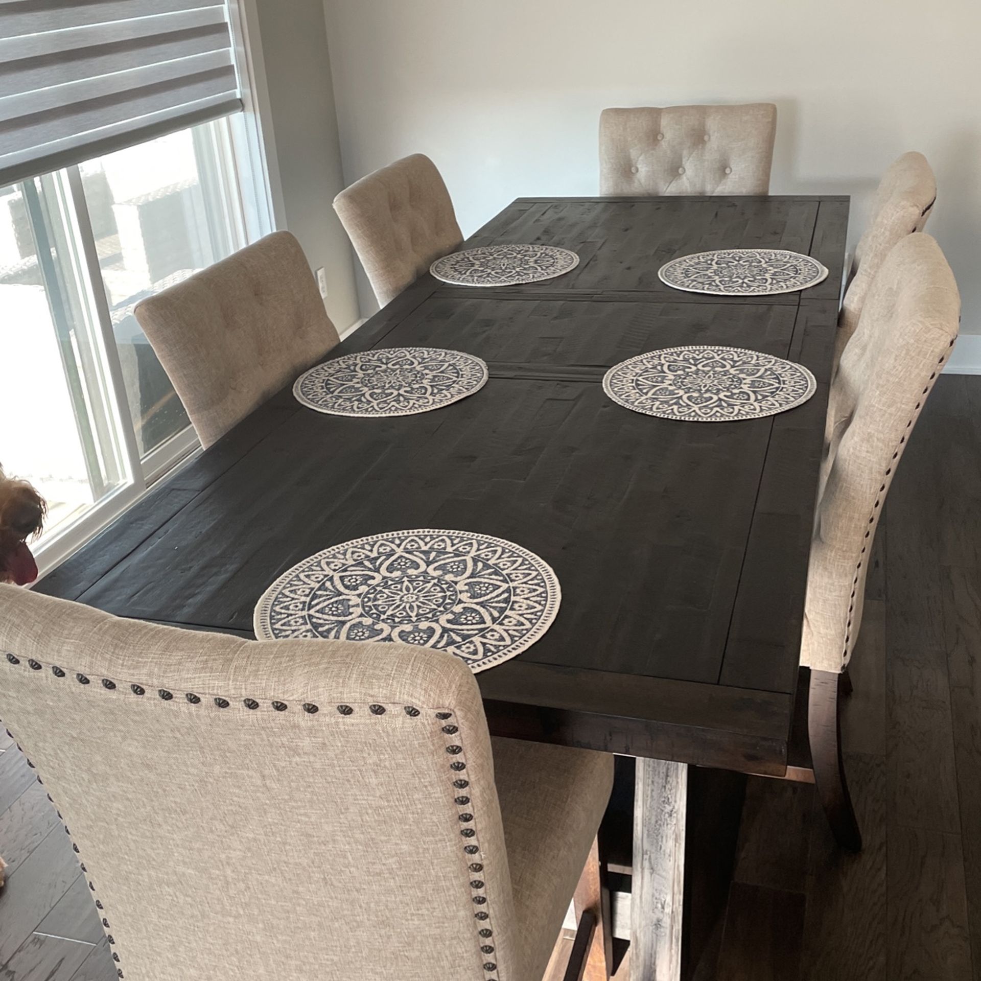 Dining Room Table 