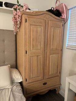 Oak Wood Dresser