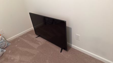 Sharp TV $30