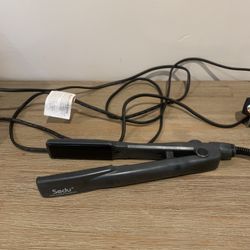 Ionic Hair Straightener