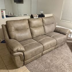 Recliner Couch 