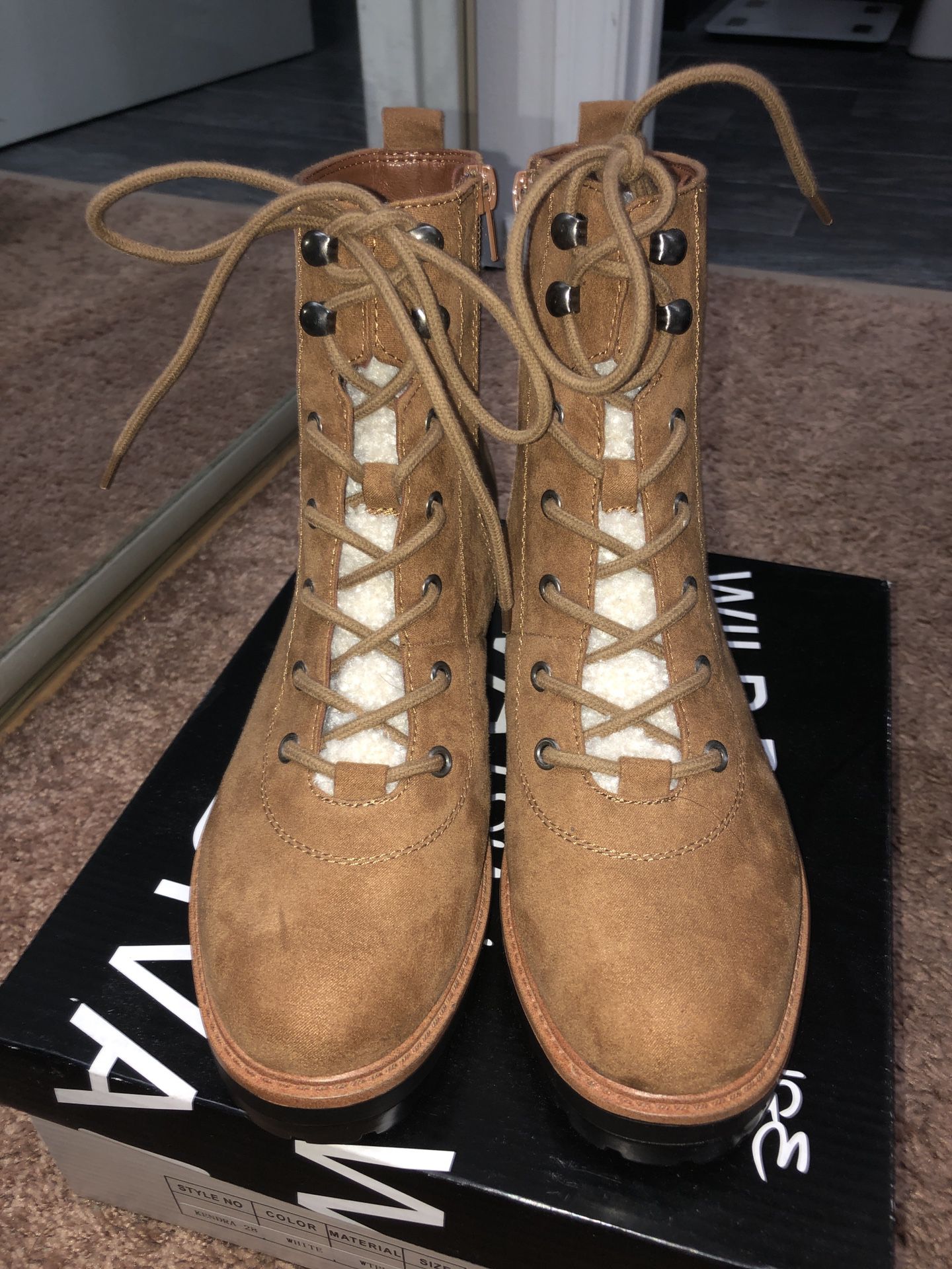 NEW Women's Boots/Combat Boots