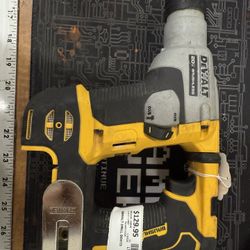 Dewalt 5/8” Rotors Hammer 