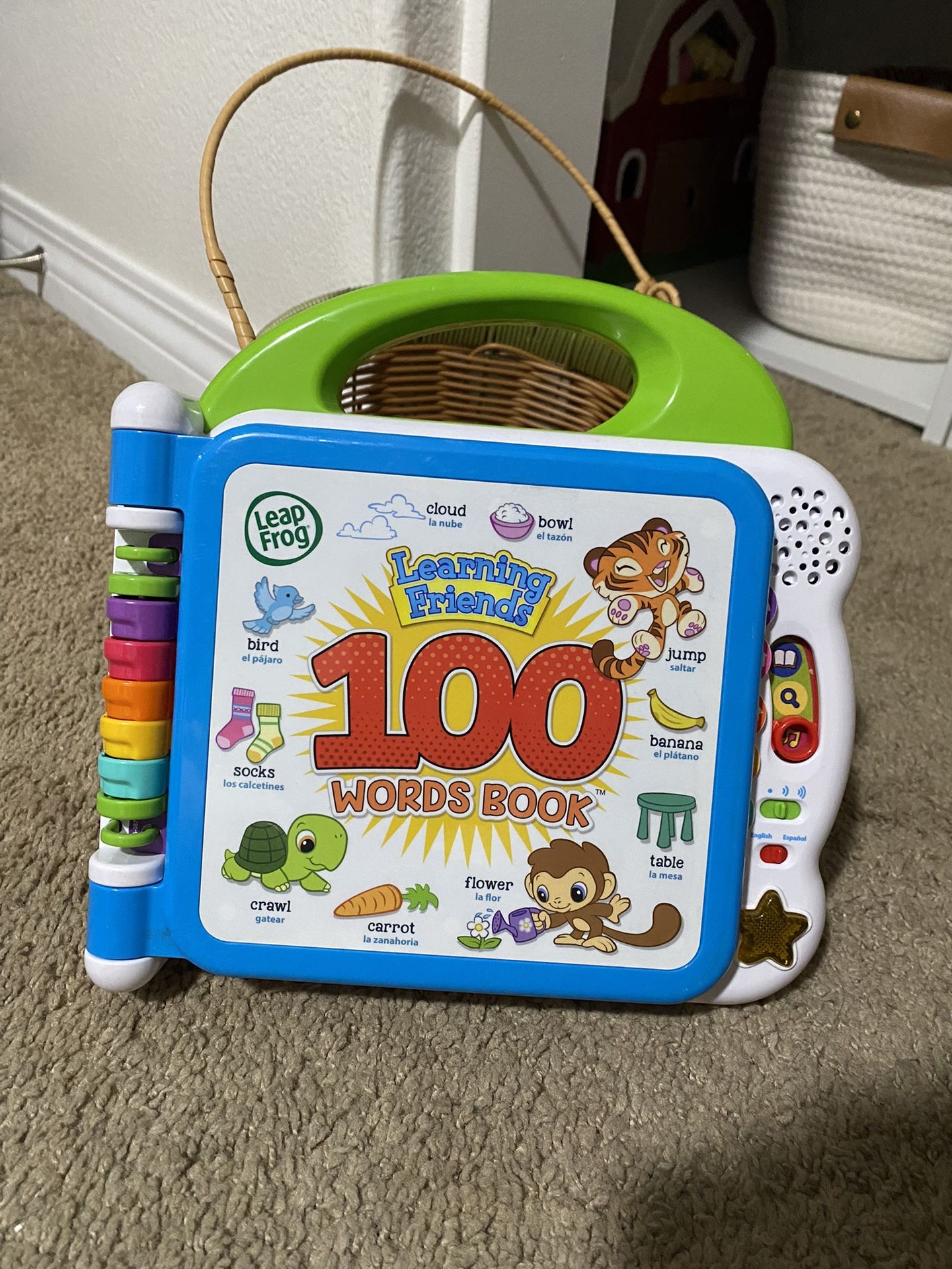 Leap Frog Learning Friends 100 Words Book