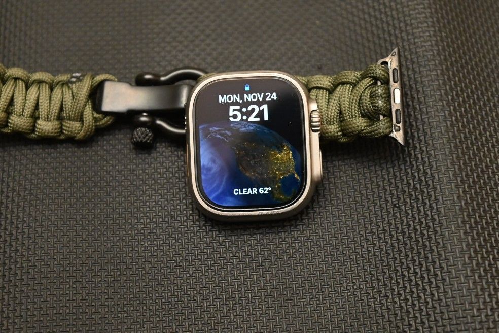 Apple Watch Ultra 1st Gen 49mm