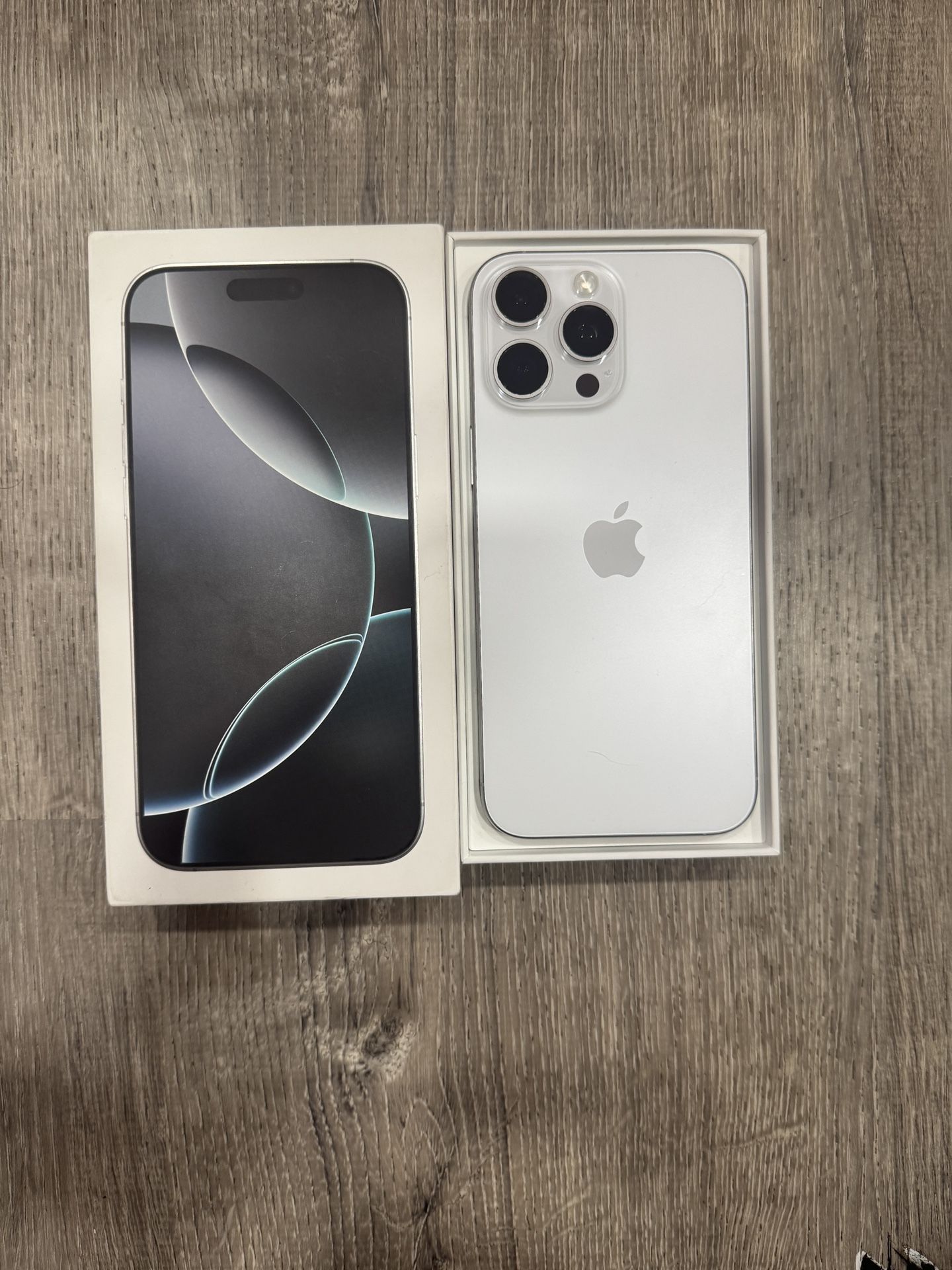iPhone 16 Pro Max Verizon