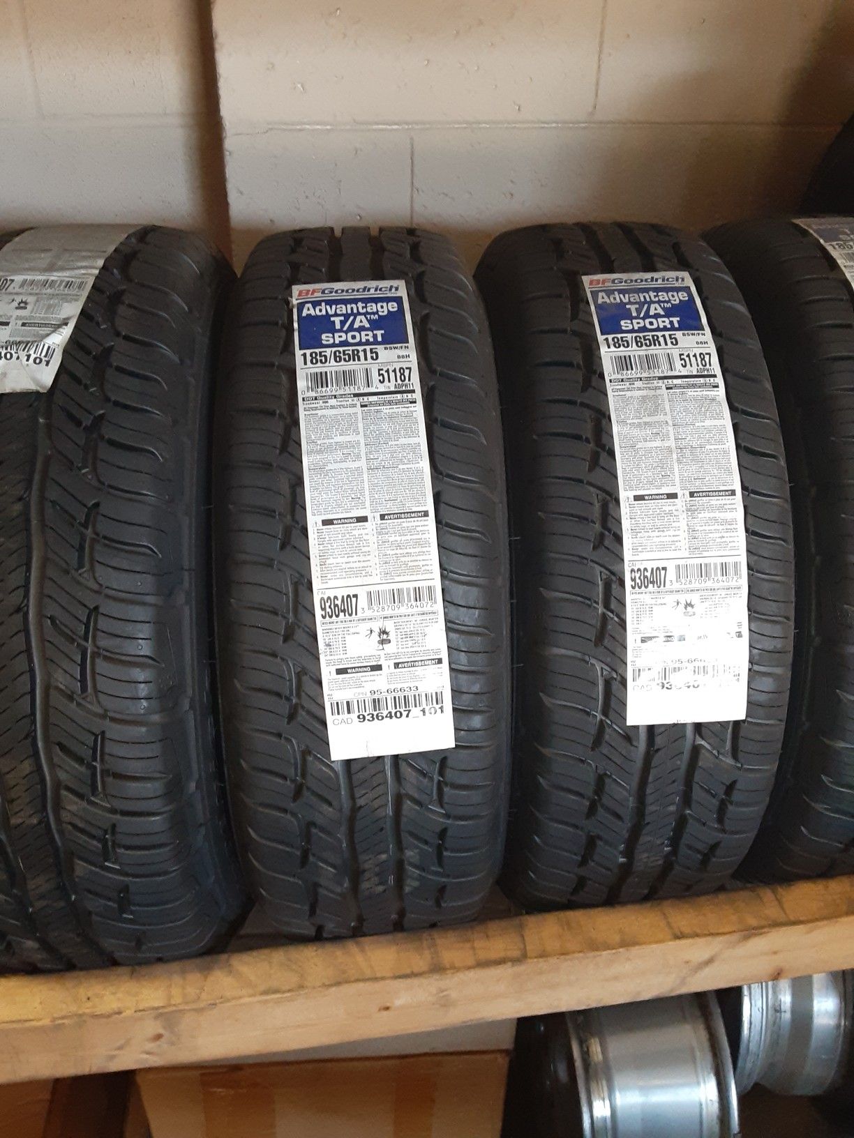 Set of 4 new tires bf good rich 185/65r15