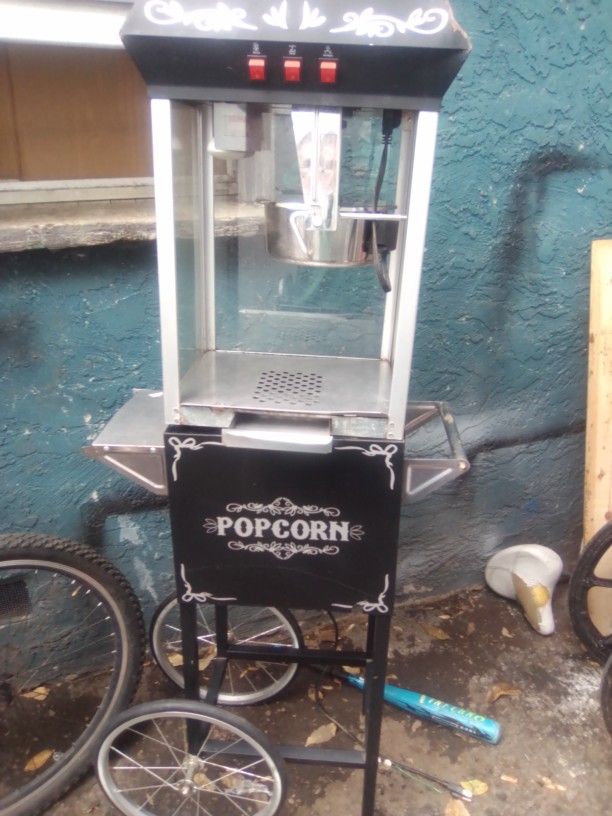Rolling Popcorn Machine 