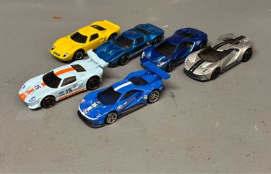 Hot Wheels Ford GT lot