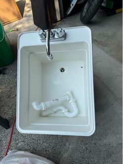 Utility sink